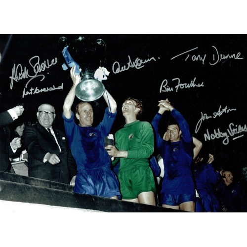 Manchester United 1968 Team Multi Signed 8x12 European Cup Photograph