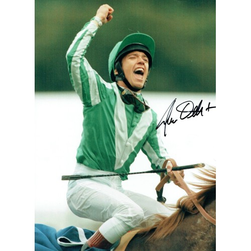 Frankie Dettori 12x16 Signed Horse Racing Photograph