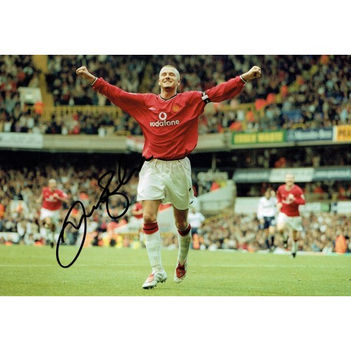David Beckham Autograph 8x12 Signed Manchester United Photograph