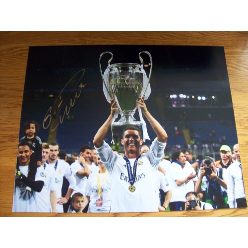 Cristiano Ronaldo Signed 2016 Champions League Real Madrid  20x16 Photograph