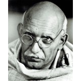 Ben Kingsley Gandhi Signed 8x10 photograph