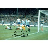 Steve Coppell Signed 8x12 England Photograph
