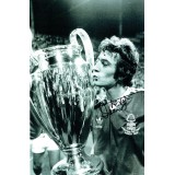 Trevor Francis Signed 12 x 8 inch Nottingham Forrest Photograph