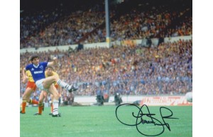 Graeme Sharp Signed 8x10 Everton 1984 Cup Final Photo