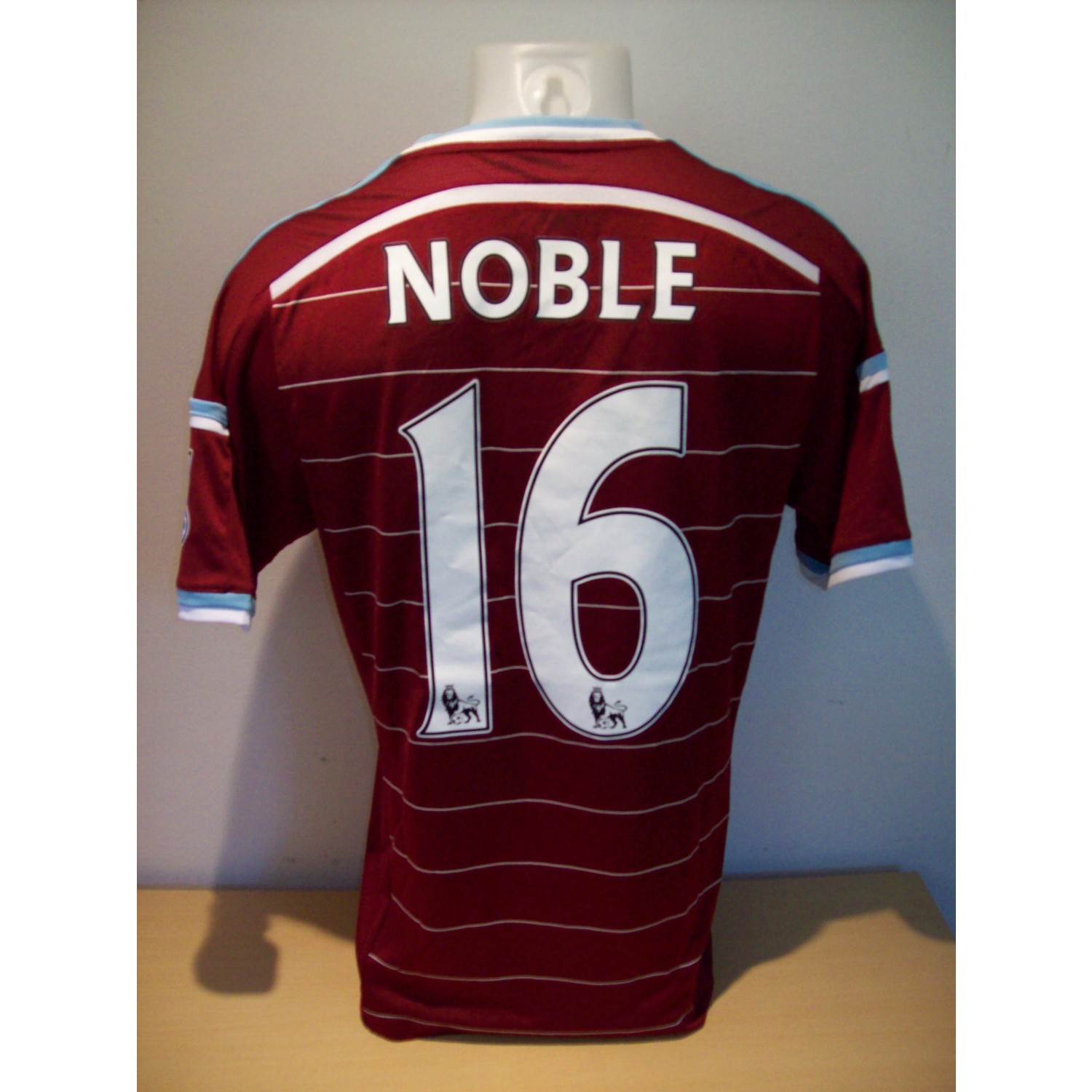 Ampère Regelmatigheid Westers Mark Noble Match Worn West Ham United 2014/15 Season Home Shirt 26820