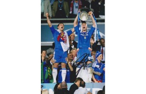 Gary Cahill Signed 8x12 Chelsea Photo!