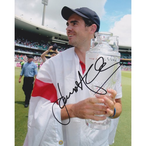 James 'Jimmy' Anderson Signed 8x12 England Photograph