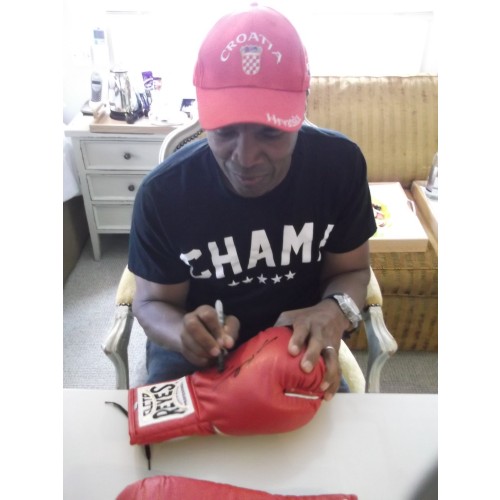Roberto Duran & Sugar Ray Leonard  Signed Reyes Boxing Glove