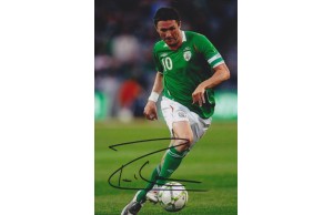 Robbie Keane 4x6 Signed Republic of Ireland Photograph