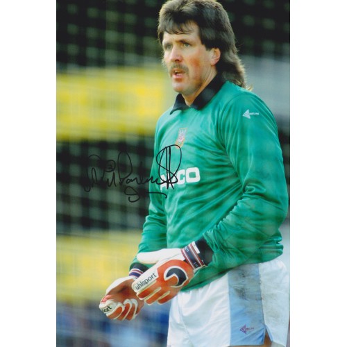 Phil Parkes Signed 8x12 West Ham Utd Photograph