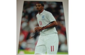 Theo Walcott Signed 12x16 England Photograph