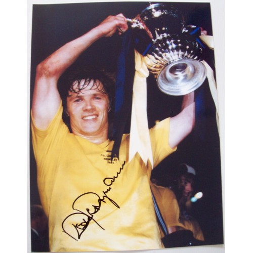 Steve Perryman 12x16 Signed Spurs 1982 F A Cup Winners Photograph
