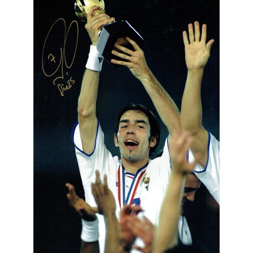 Robert Pires Arsenal Signed 16x12 France 1998 World Cup Photograph