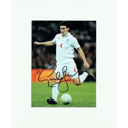 Gareth Barry Signed Mounted 6x8 England Photograph