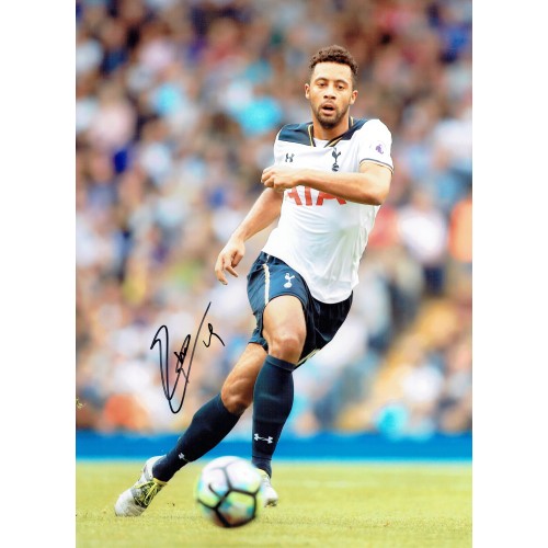 Mousa Dembele  Signed16x12 Tottenham Hotspur Photograph