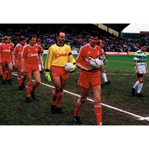 Alan Hansen Signed 8x12 Liverpool Photograph