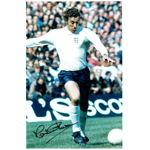 Martin Chivers 8x12 Signed England Photograph