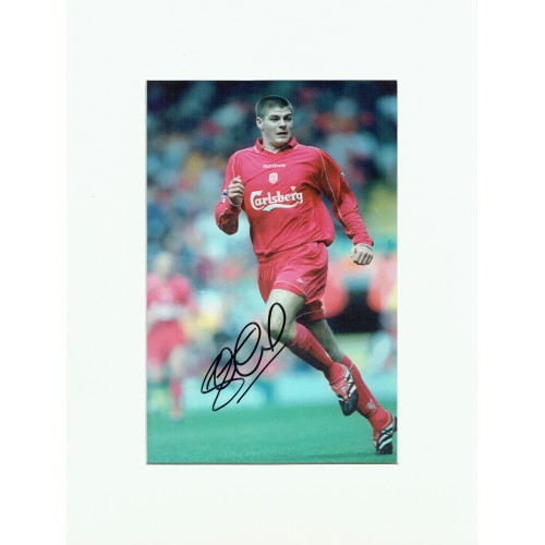 Steven Gerrard Signed 10x13 Liverpool Mounted Photograph Display