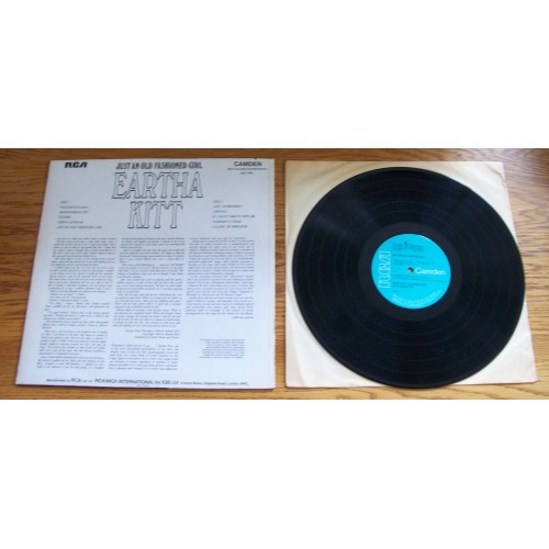Eartha Kitt Signed JUST AN OLD FASHION GIRL 12x12 inch 33 Vinyl Album Sleeve