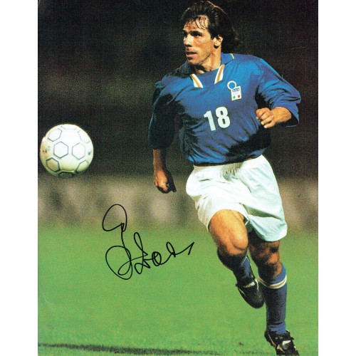 Gianfranco Zola Signed Italy 10x8 Football Magazine Page