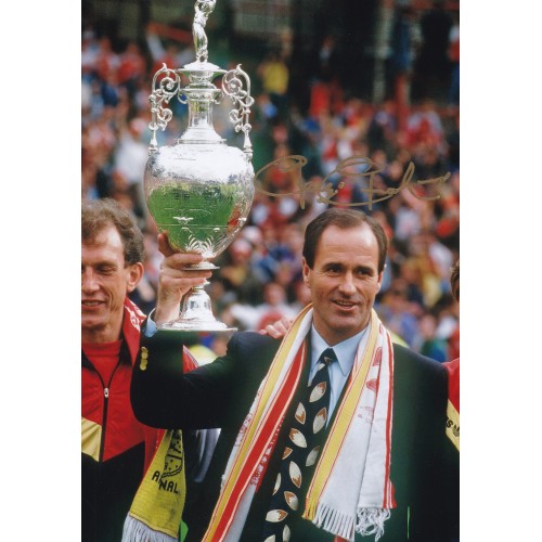 George Graham signed Arsenal 8x12 Photo