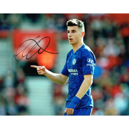 Mason Mount Signed 8 x 10 inch Chelsea FC Photograph